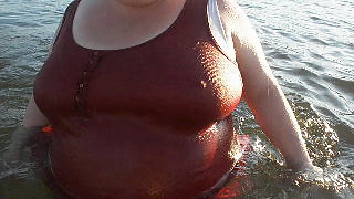 Public flashing on the river.
